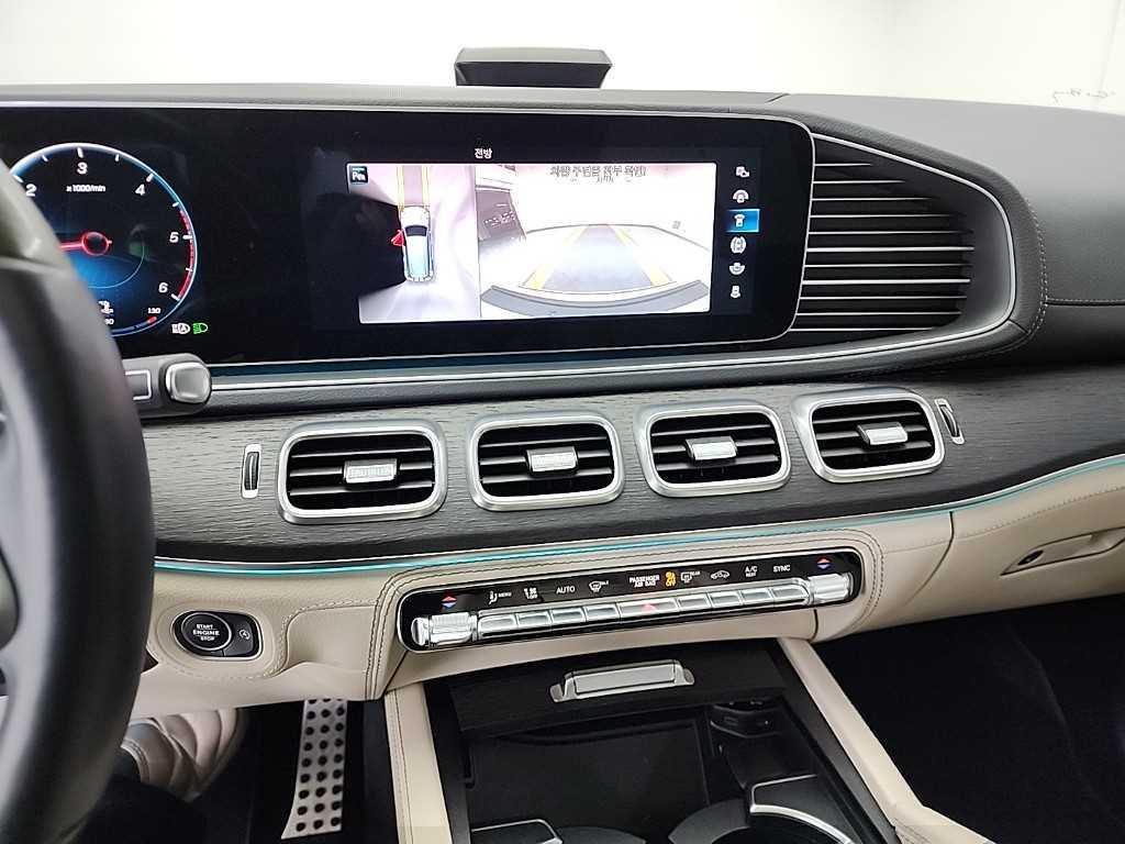벤츠 GLS클래스(3세대) GLS 400d 4매틱 - 이미지 11