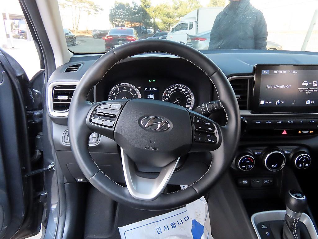 현대 베뉴 1.6 가솔린 모던