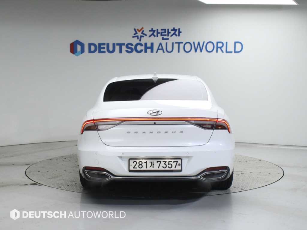 현대 더 뉴그랜저IG 가솔린 2.5 프리미엄 초이스 - 이미지 8