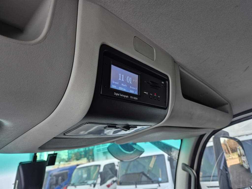 타타대우 더쎈 4톤 - 이미지 10