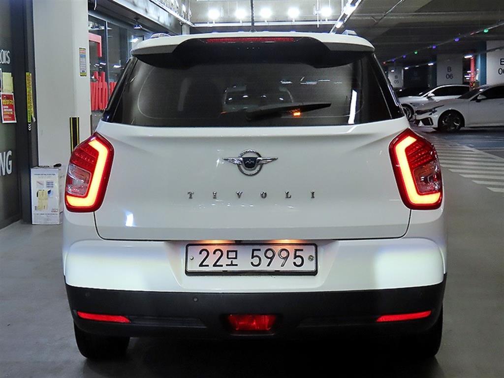 KG모빌리티(쌍용) 티볼리 에어 디젤 2WD IX - 이미지 2