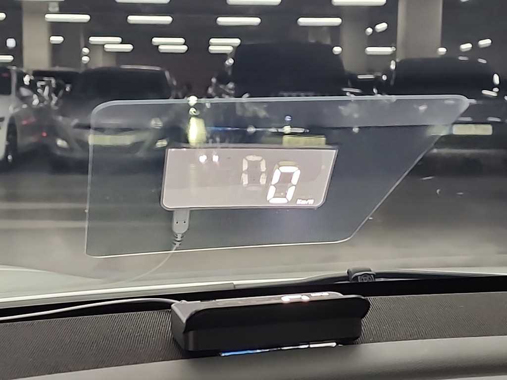 테슬라 모델 3 AWD 롱 레인지 - 이미지 4