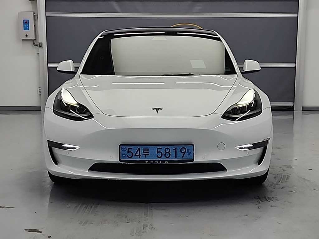 테슬라 모델 3 AWD 롱 레인지 - 이미지 20