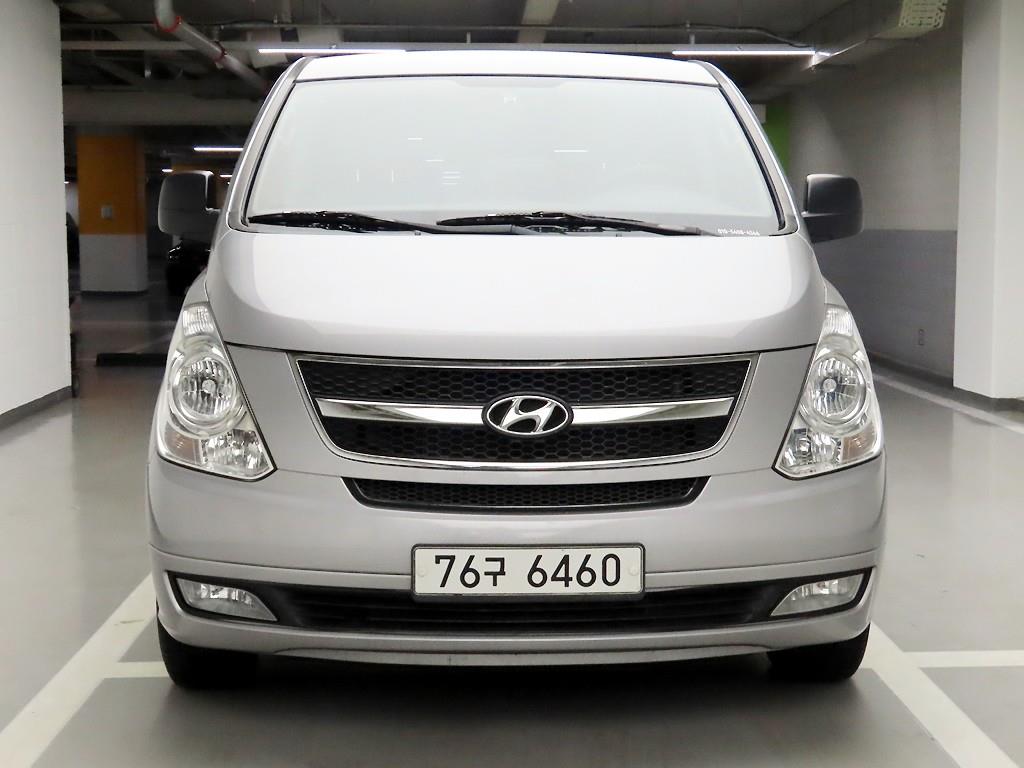 현대 그랜드스타렉스 12인승 디젤 CVX 럭셔리 - 이미지 14