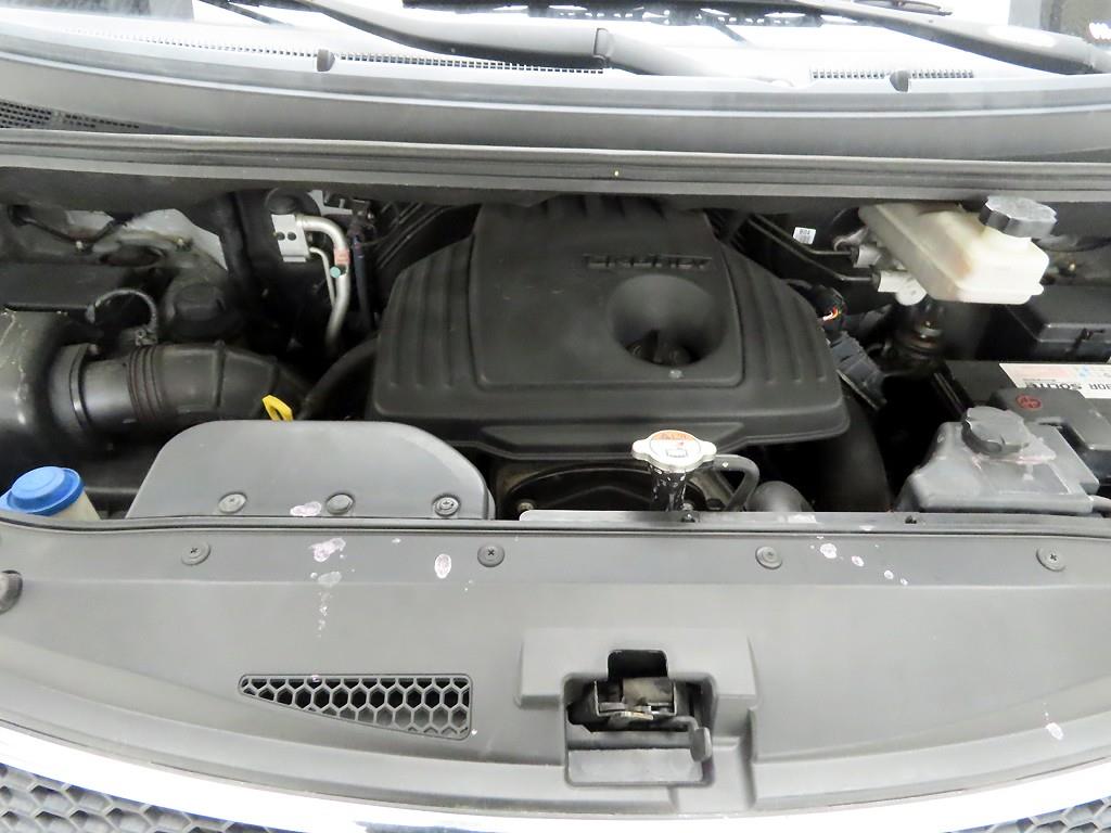 현대 그랜드스타렉스 12인승 디젤 CVX 럭셔리 - 이미지 5