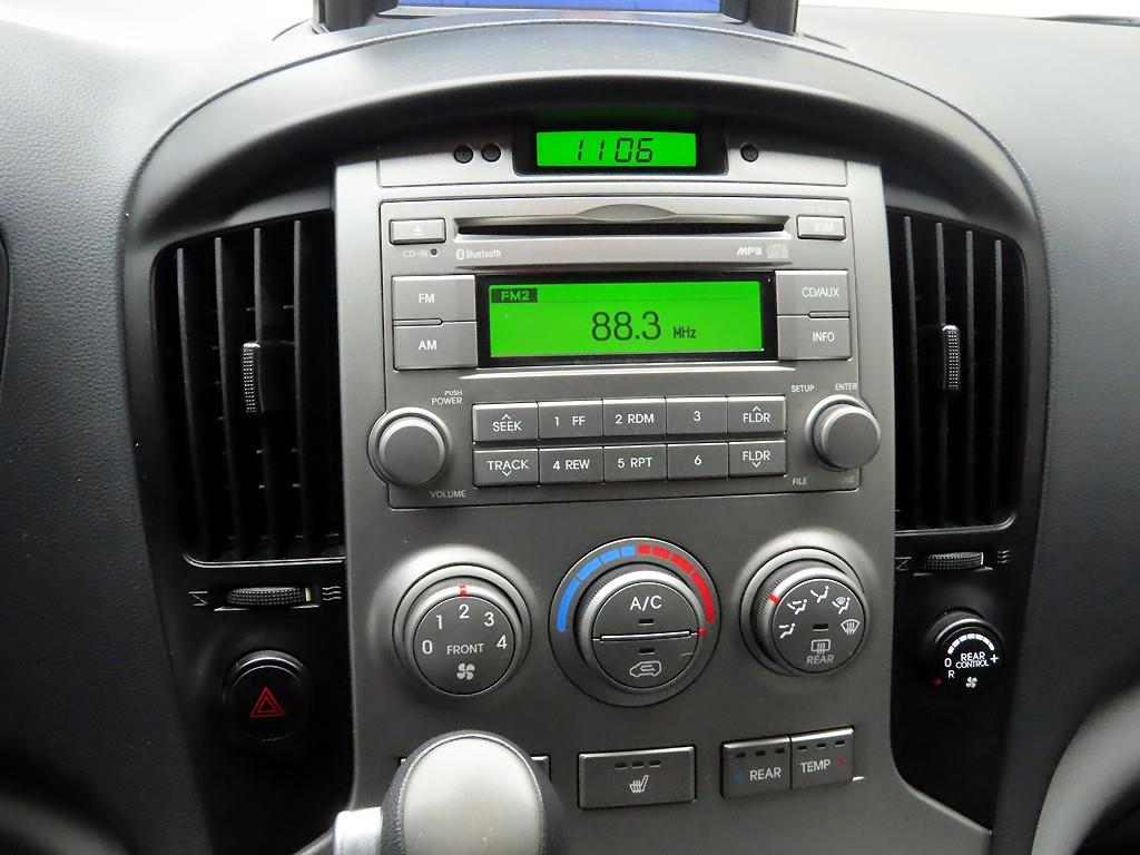 현대 그랜드스타렉스 12인승 디젤 CVX 럭셔리 - 이미지 16