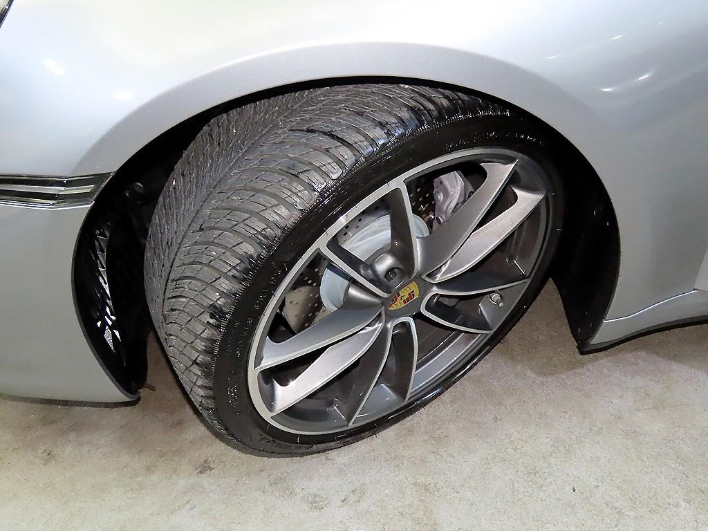 포르쉐 911(992) 카레라 4 카브리올레 - 이미지 6