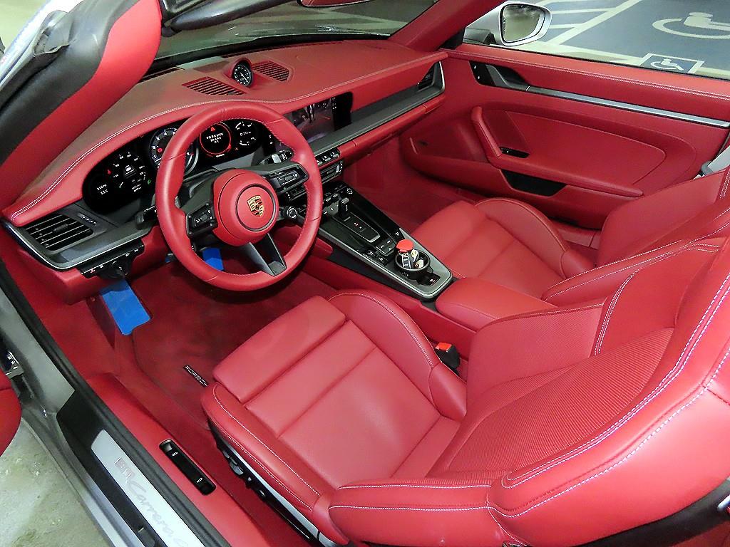 포르쉐 911(992) 카레라 4 카브리올레 - 이미지 15