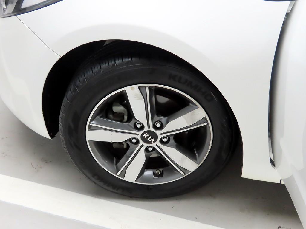 기아 더 뉴K3 1.6 GDI 트렌디 - 이미지 15