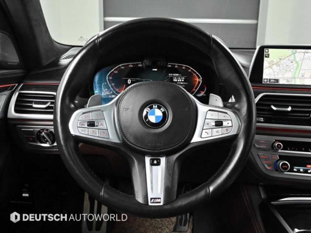 BMW 7시리즈(6세대) 730d xDrive M스포츠팩 - 이미지 17