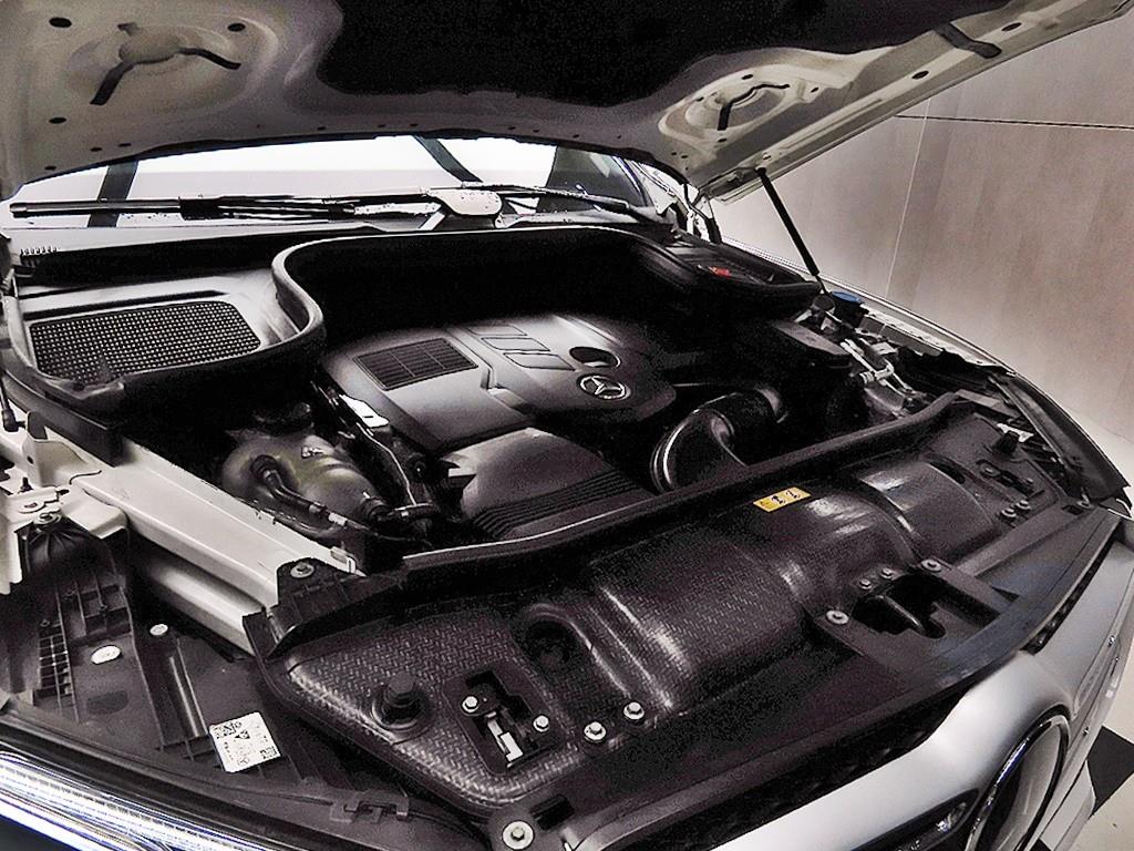 벤츠 GLE클래스(4세대) GLE 300d 4매틱 - 이미지 9