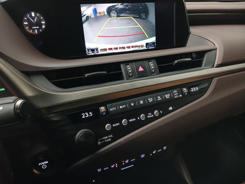 렉서스 ES(7세대) 300h 럭셔리 플러스 - 이미지 6