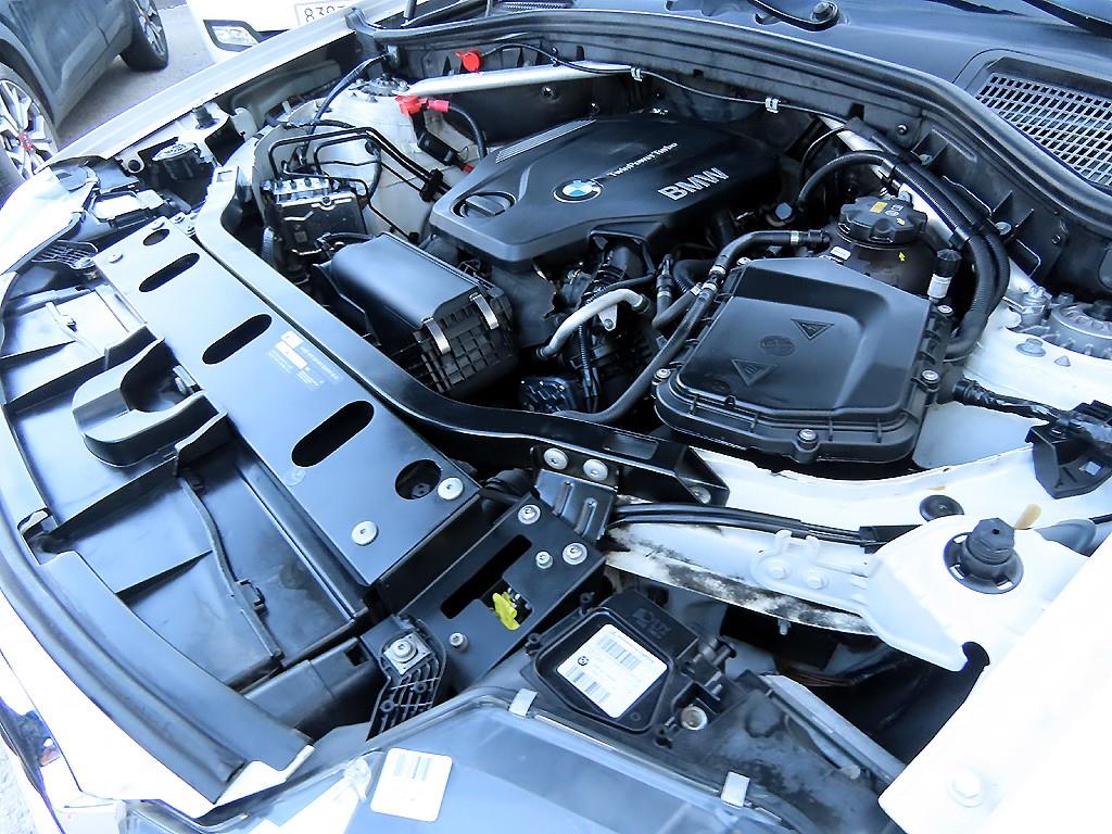 BMW X4 20d xDrive M 스포츠팩 - 이미지 19