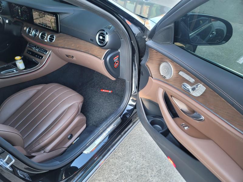 벤츠 E클래스(5세대) E300e 4매틱 익스클루시브