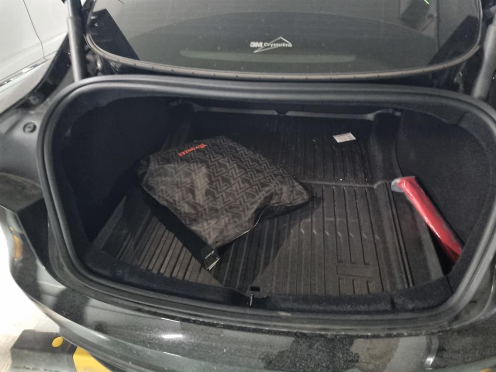 테슬라 모델 3 RWD - 이미지 12