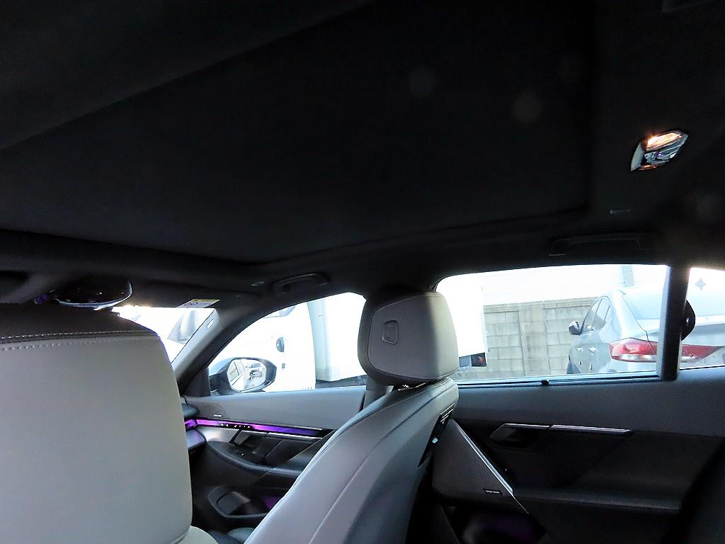 BMW 5시리즈(8세대) 530i xDrive M 스포츠 - 이미지 16