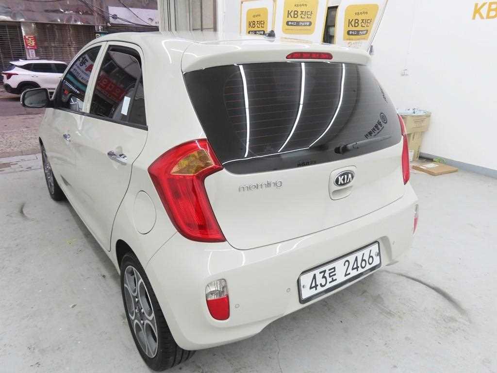 기아 올 뉴모닝 가솔린 럭셔리 - 이미지 2