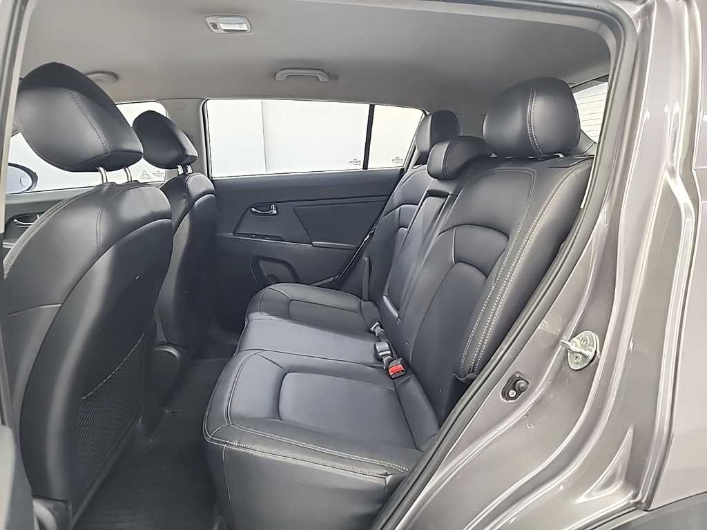 기아 스포티지 R 디젤 R2.0 2WD TLX 최고급형 - 이미지 9