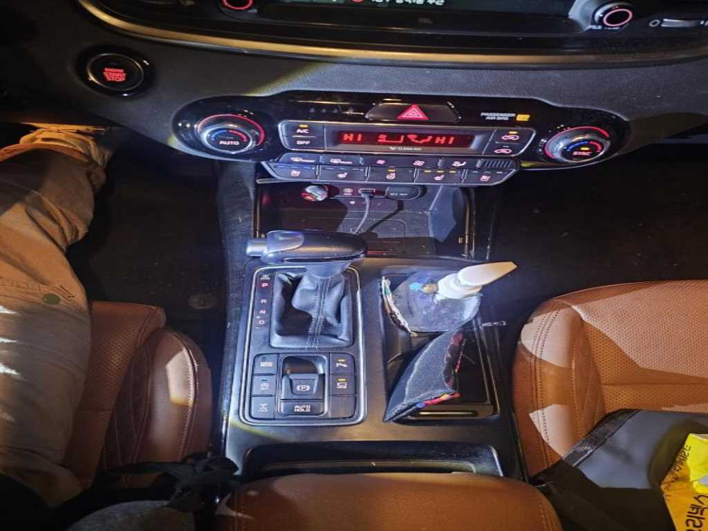 기아 더 뉴쏘렌토 디젤 R2.2 4WD 마스터 - 이미지 5