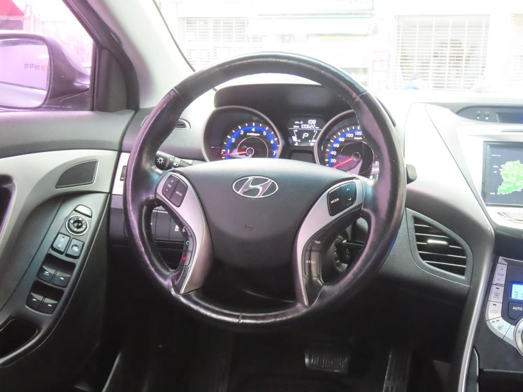 현대 아반떼MD M16 GDi 스마트 - 이미지 2