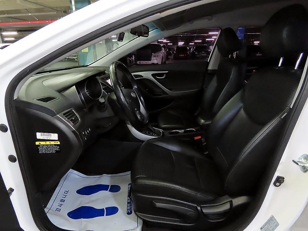 현대 더 뉴아반떼MD 1.6 VGT 스마트 - 이미지 12