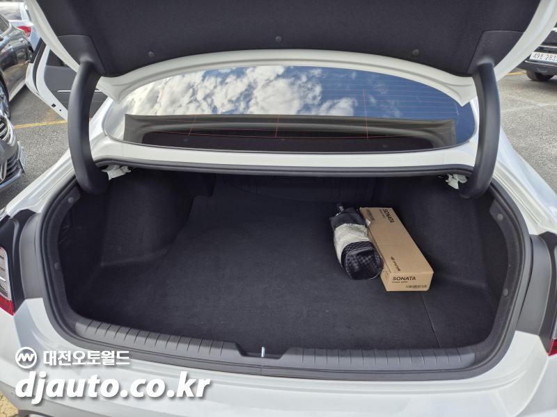 현대 쏘나타(DN8) 하이브리드 2.0 HEV 인스퍼레이션 - 이미지 18
