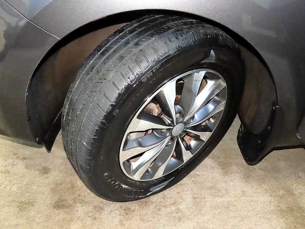 기아 올 뉴카니발 9인승 디젤 럭셔리 - 이미지 3