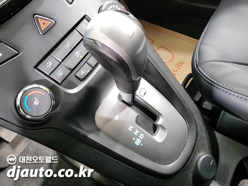 쉐보레 (대우) 올란도 1.6 디젤 LT 프리미엄 - 이미지 2