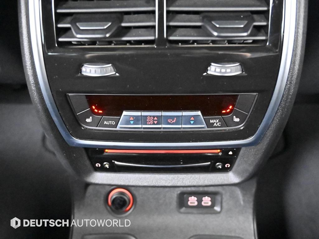 BMW X7 40i xDrive M스포츠 팩 - 이미지 10