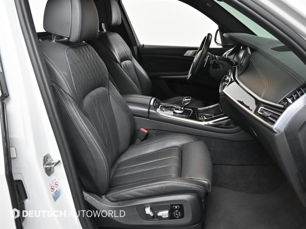 BMW X7 40i xDrive M스포츠 팩 - 이미지 8