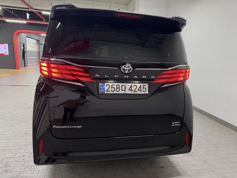 토요타 알파드(4세대) 2.5 HEV AWD - 이미지 6