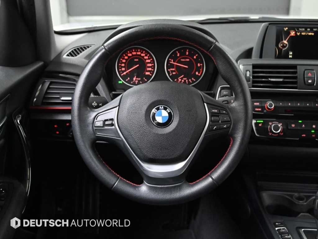 BMW 1시리즈(2세대) 5도어 118d 스포츠 라인 - 이미지 10