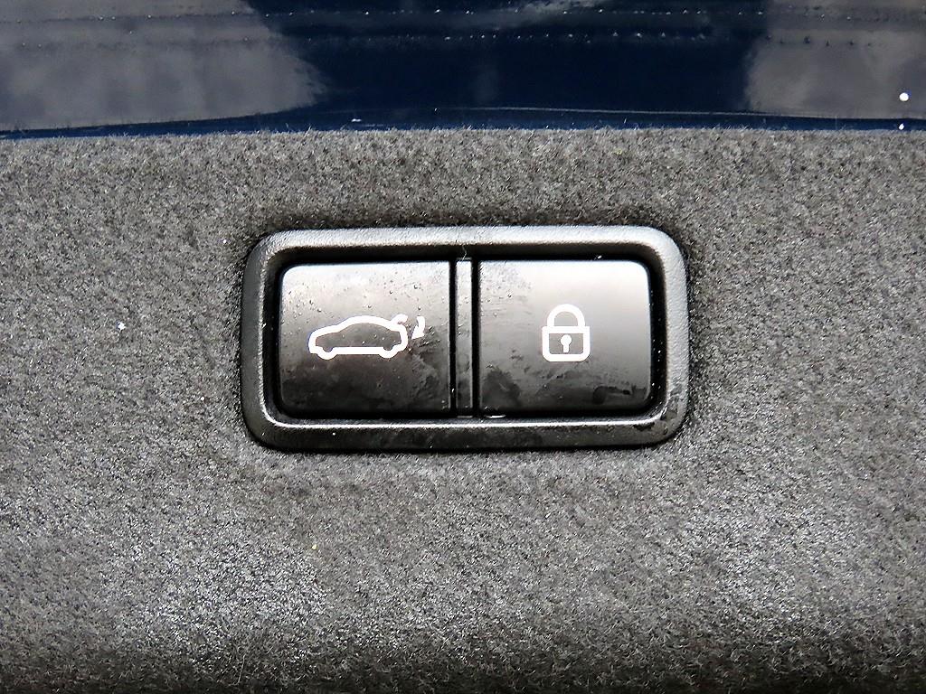 제네시스 G70 3.3T 스포츠 AWD 엘리트 - 이미지 15