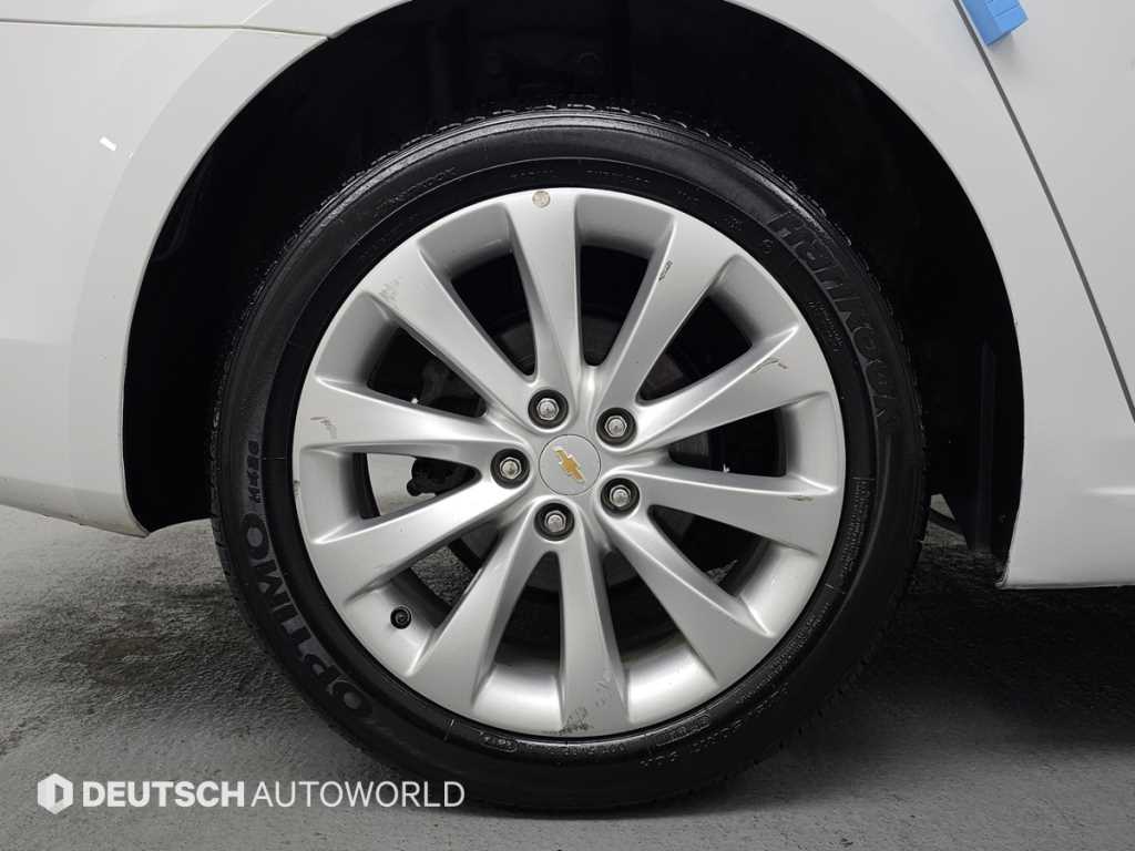 쉐보레 (대우) 어매이징 크루즈 4도어 1.8 LTZ - 이미지 8