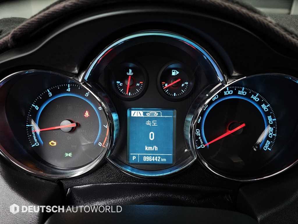 쉐보레 (대우) 어매이징 크루즈 4도어 1.8 LTZ - 이미지 5