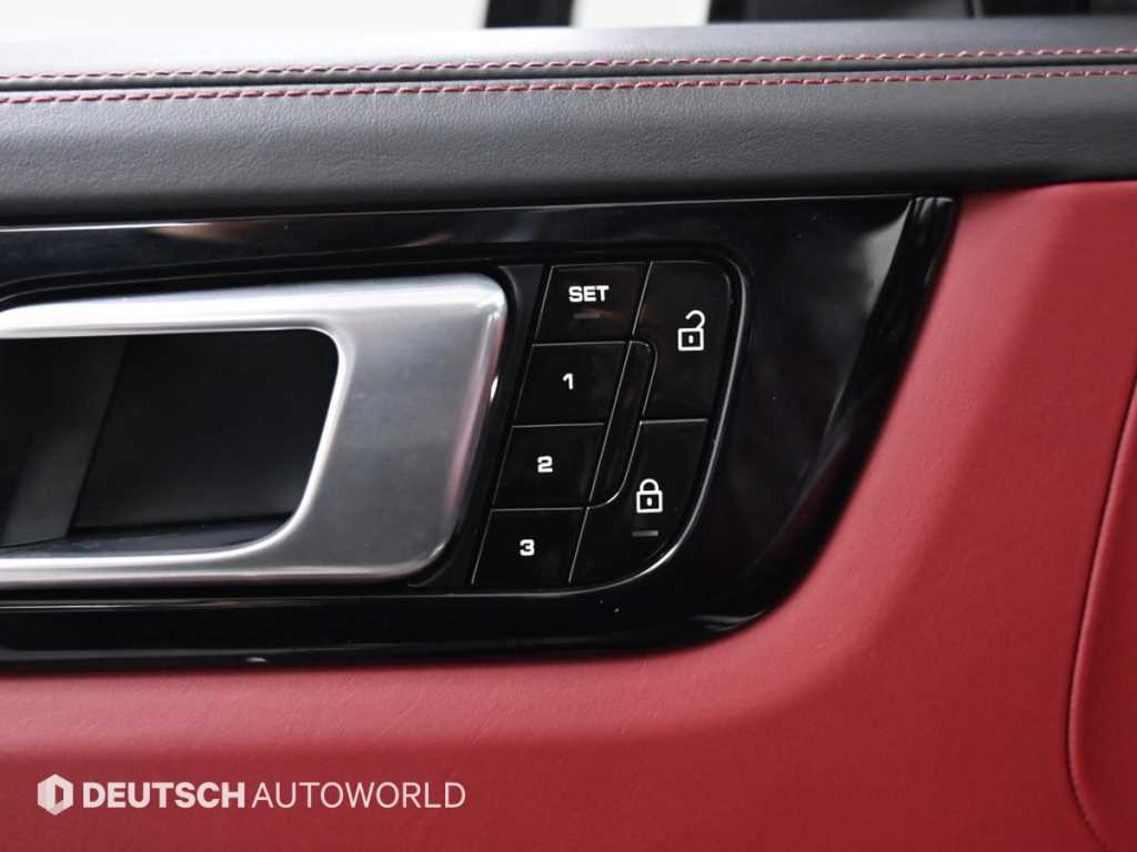 포르쉐 카이엔(3세대) 3.0 V6 - 이미지 18