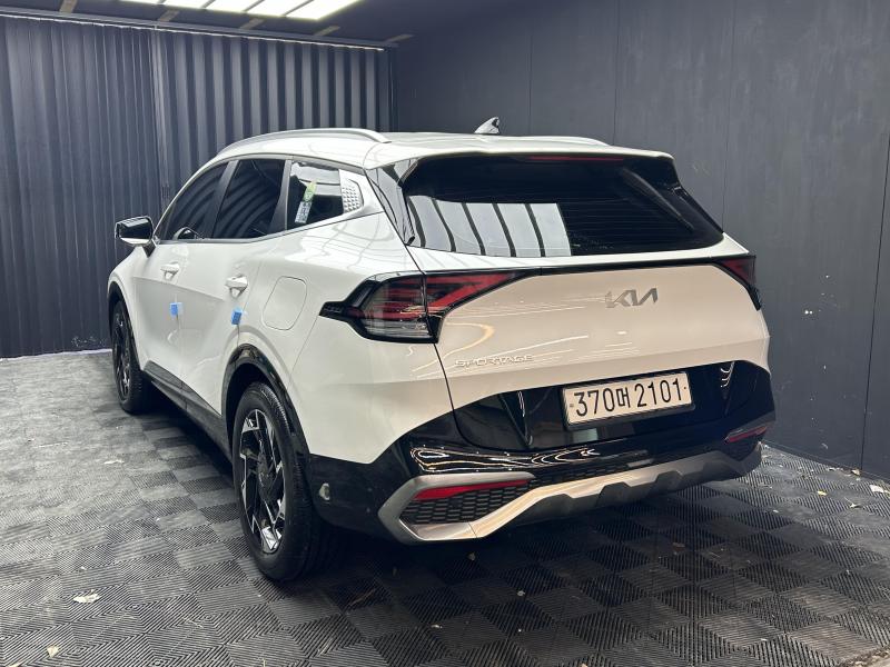 기아 디 올뉴스포티지 1.6 가솔린 2WD 시그니처 - 이미지 16