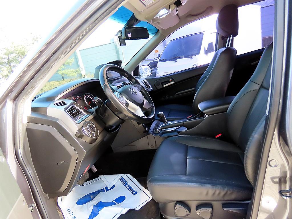 KG모빌리티(쌍용) 코란도 스포츠 CX7 4WD 익스트림 - 이미지 11