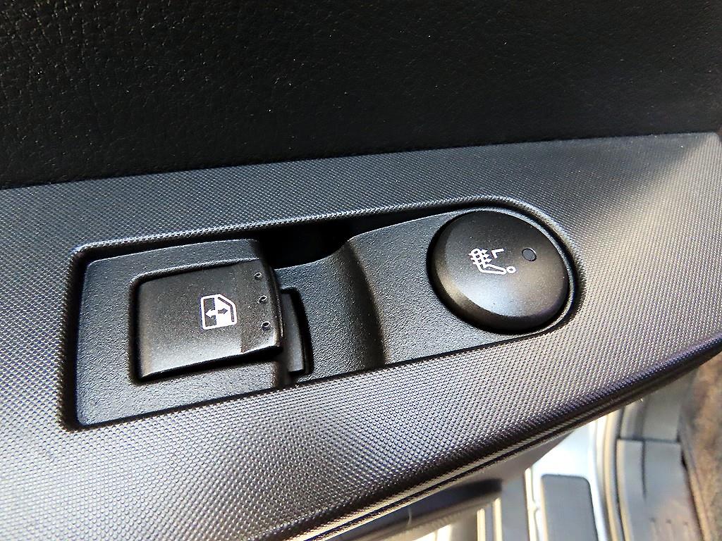 KG모빌리티(쌍용) 코란도 스포츠 CX7 4WD 익스트림 - 이미지 14