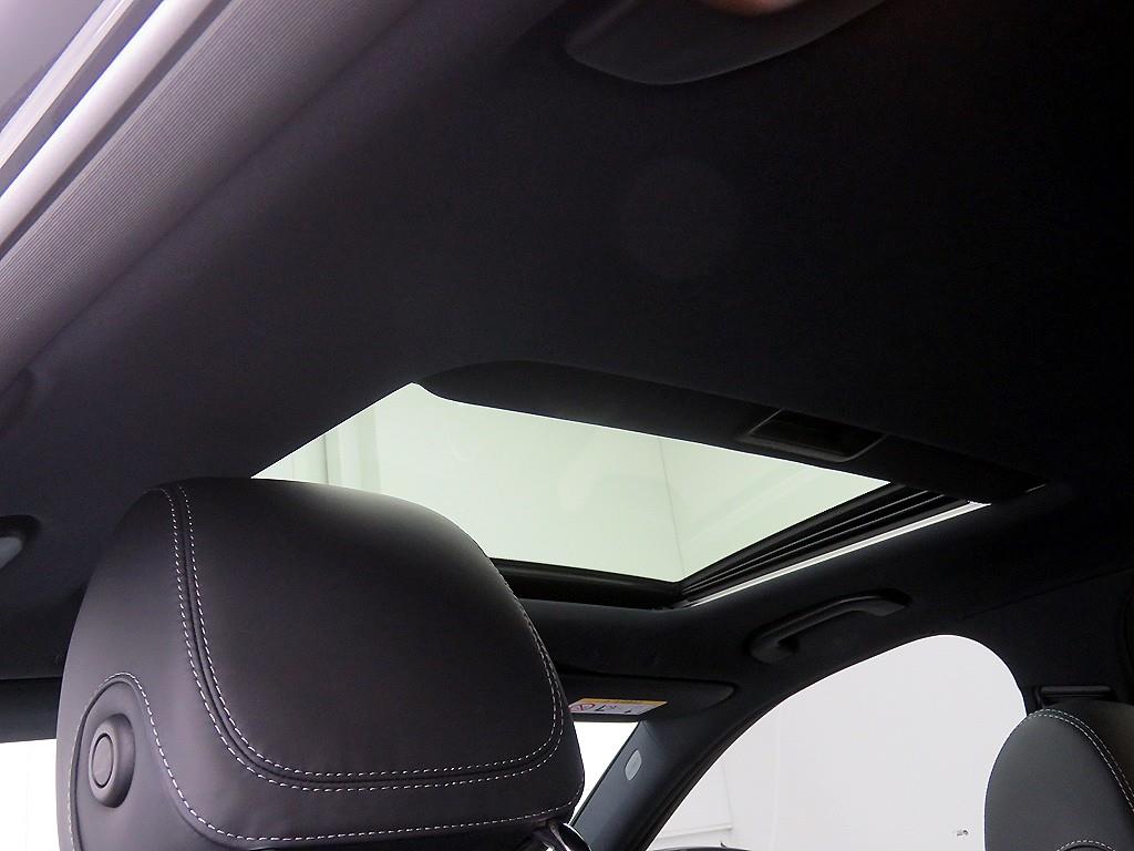 벤츠 E클래스(5세대) E220d 4매틱 AMG 라인 - 이미지 20