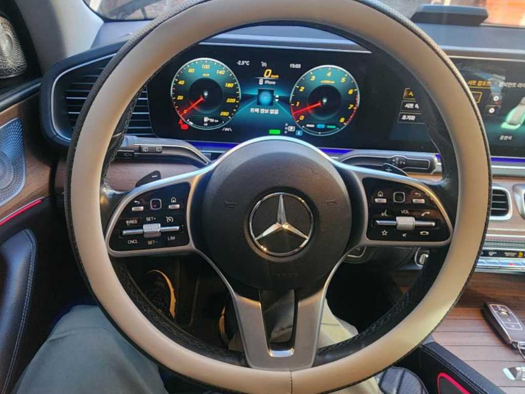 벤츠 GLE클래스(4세대) GLE 450 4매틱 - 이미지 4