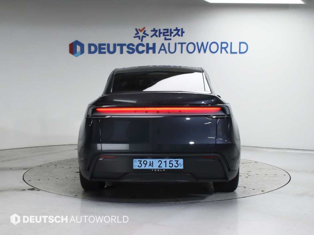 테슬라 모델 Y RWD - 이미지 19