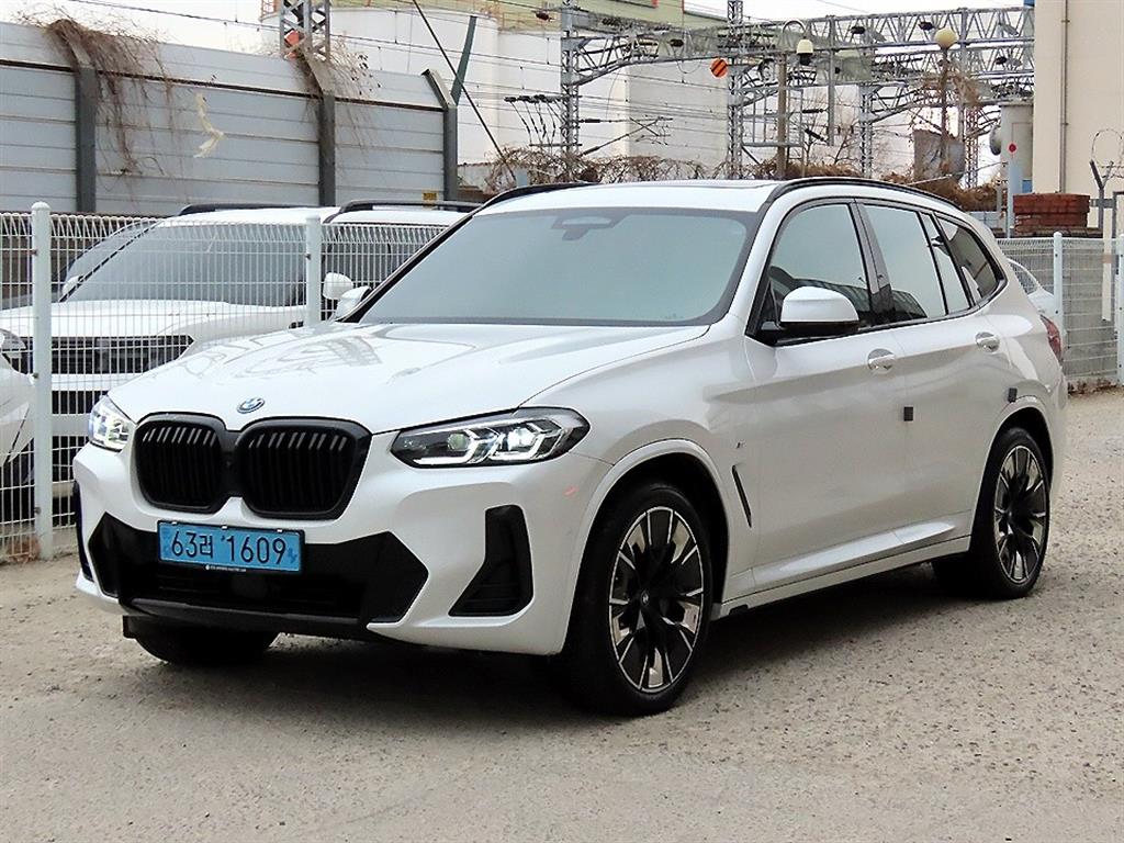 BMW iX3 eDrive M 스포츠팩 - 이미지 20