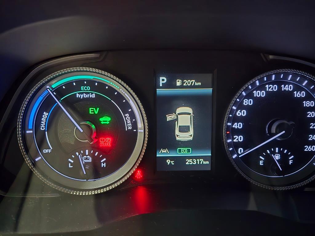 현대 쏘나타(DN8) 하이브리드 2.0 HEV 프리미엄 플러스 - 이미지 13