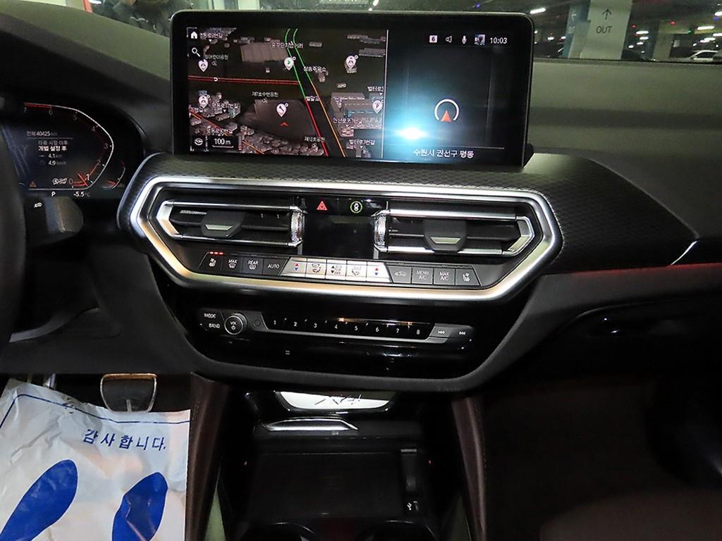 BMW X4(2세대) 20i xDrive M스포츠 - 이미지 17