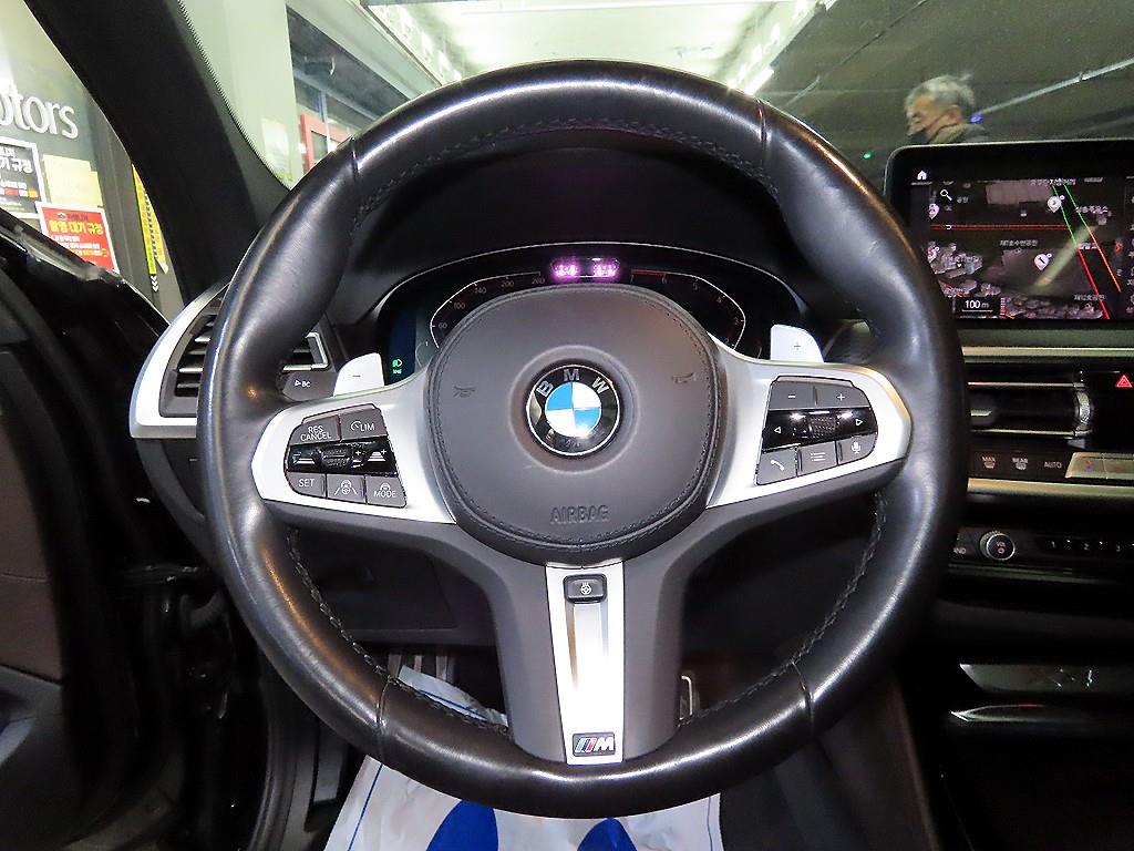 BMW X4(2세대) 20i xDrive M스포츠 - 이미지 13