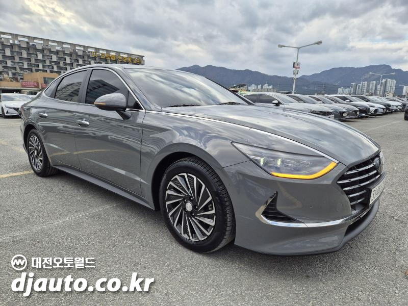 현대 쏘나타(DN8) 하이브리드 2.0 HEV 인스퍼레이션 - 이미지 18