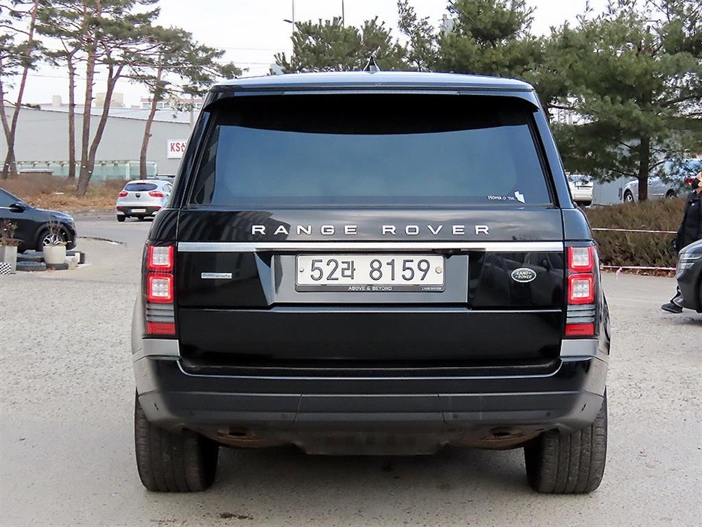 랜드로버 레인지로버(4세대) 4.4 SDV8 AB - 이미지 17