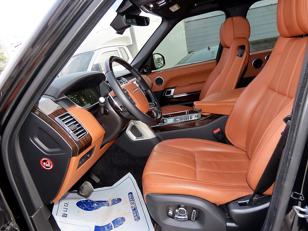 랜드로버 레인지로버(4세대) 4.4 SDV8 AB - 이미지 18