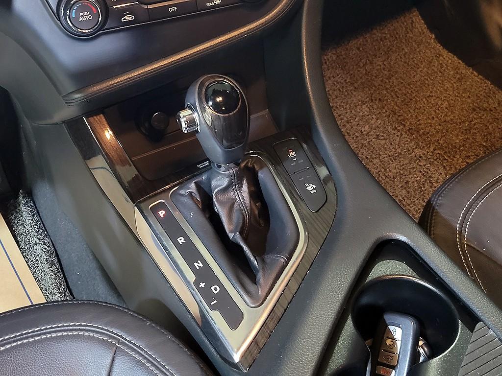 기아 K5 2.0 CVVT 럭셔리 - 이미지 12